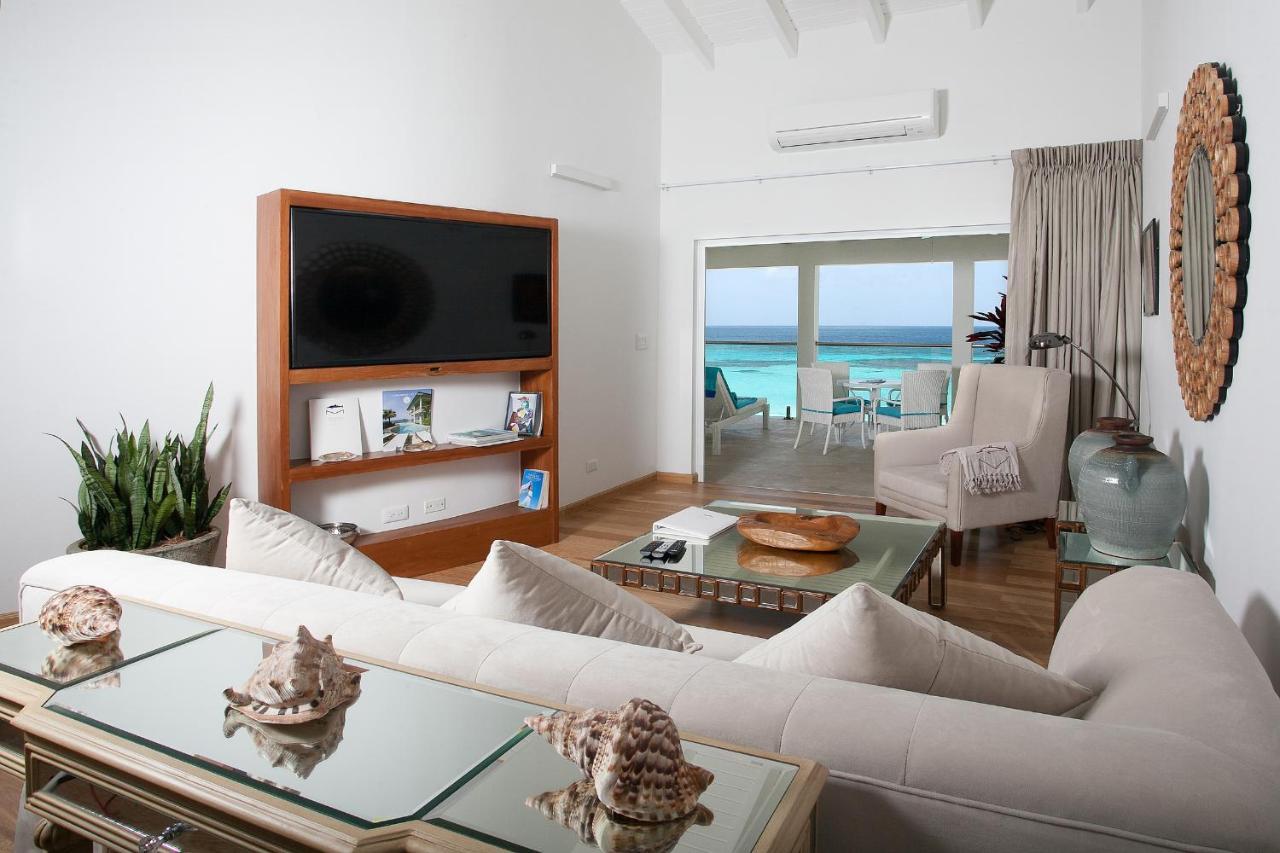 The Manoah Boutique Hotel Shoal Bay Village Exteriör bild